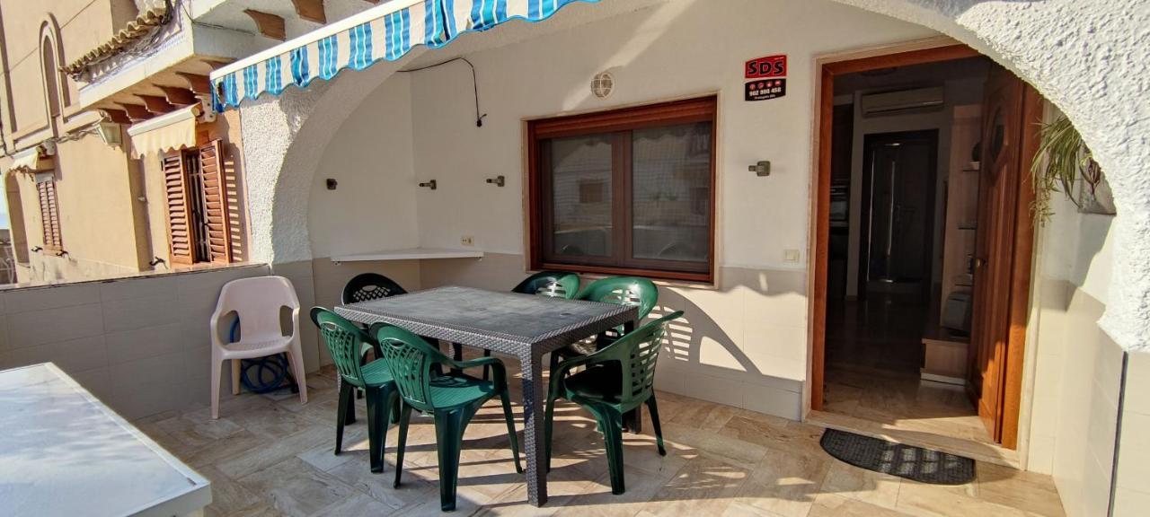 Beach Breeze Townhouse By The Beach Santa Pola Exterior foto