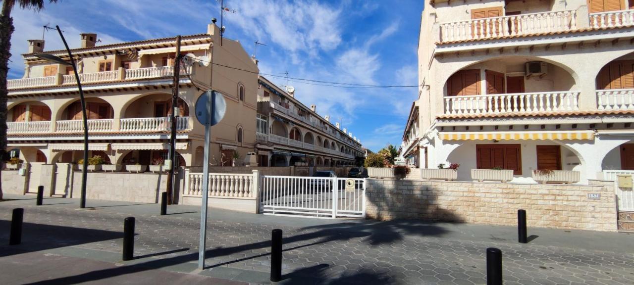 Beach Breeze Townhouse By The Beach Santa Pola Exterior foto